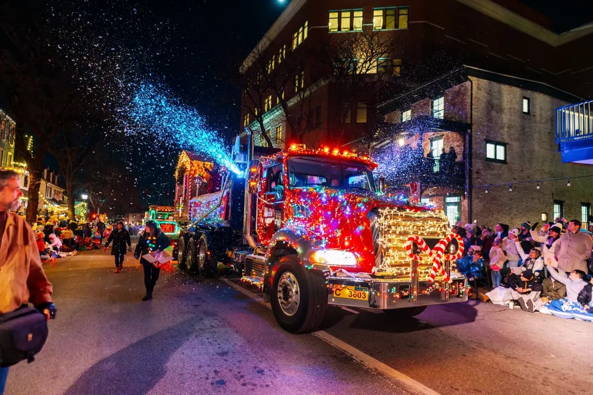 Image published for Holiday Light Parade